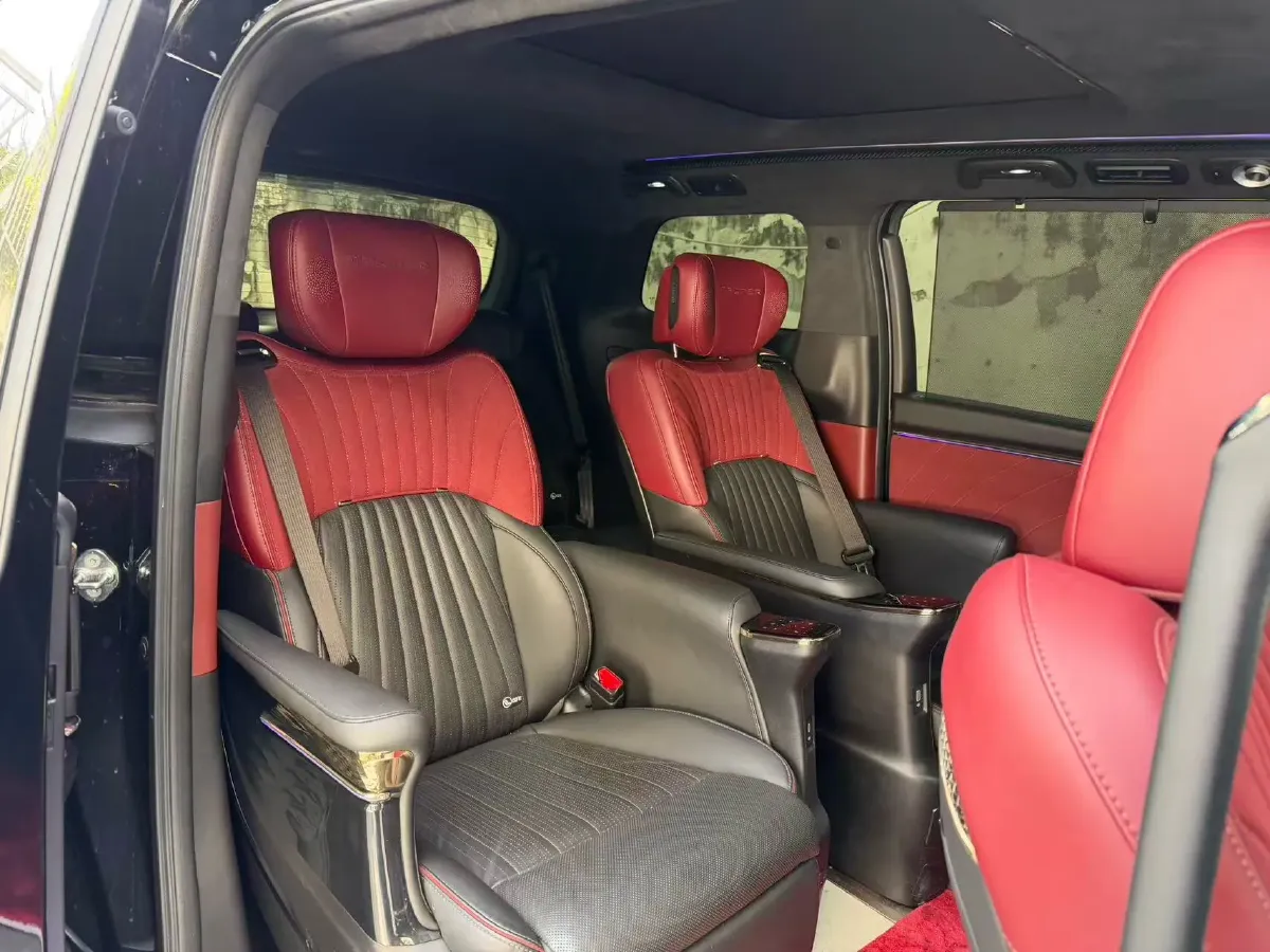 2023 GAC Trumpchi M8 2.0T 252HP L4 8AT,autocango,china used car exporter,china ev exporter,chinese used car exporter,chinese used ev exporter