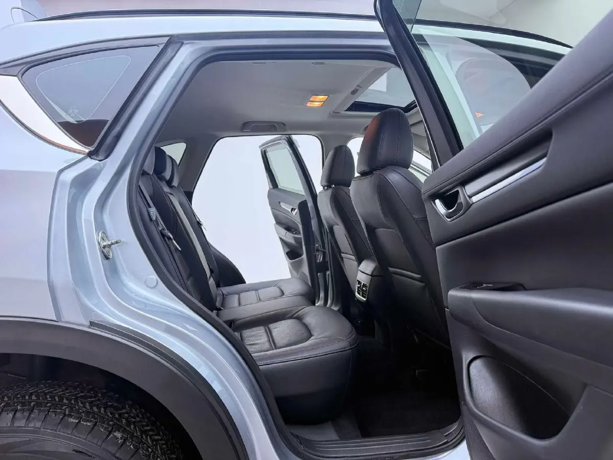 2021 Mazda CX-5 2.0L 155HP L4 6AT,autocango,china used car exporter,china ev exporter,chinese used car exporter,chinese used ev exporter