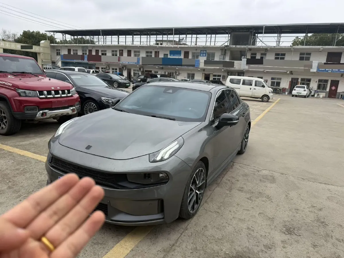 2022 LYNK&CO 03 2.0T 190HP L4 7DCT,autocango,china used car exporter,china ev exporter,chinese used car exporter,chinese used ev exporter