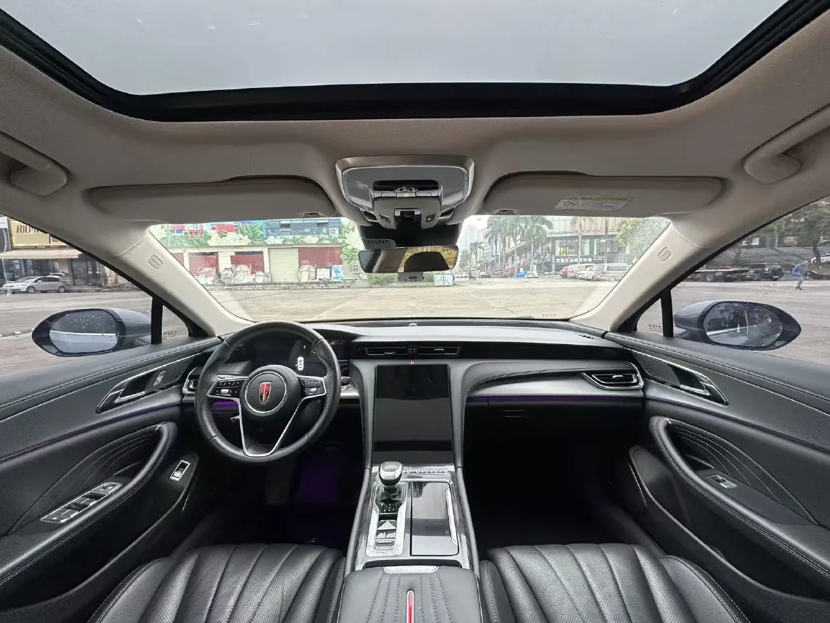 2024 HongQi H5 2.0T 224HP L4 8AT,autocango,china used car exporter,china ev exporter,chinese used car exporter,chinese used ev exporter