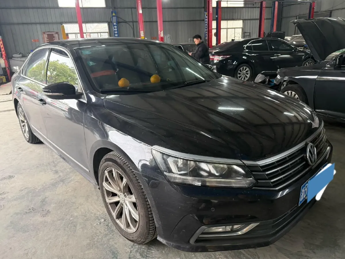 2017 Volkswagen Passat 1.4T 150HP L4 7DCT,autocango,china used car exporter,china ev exporter,chinese used car exporter,chinese used ev exporter