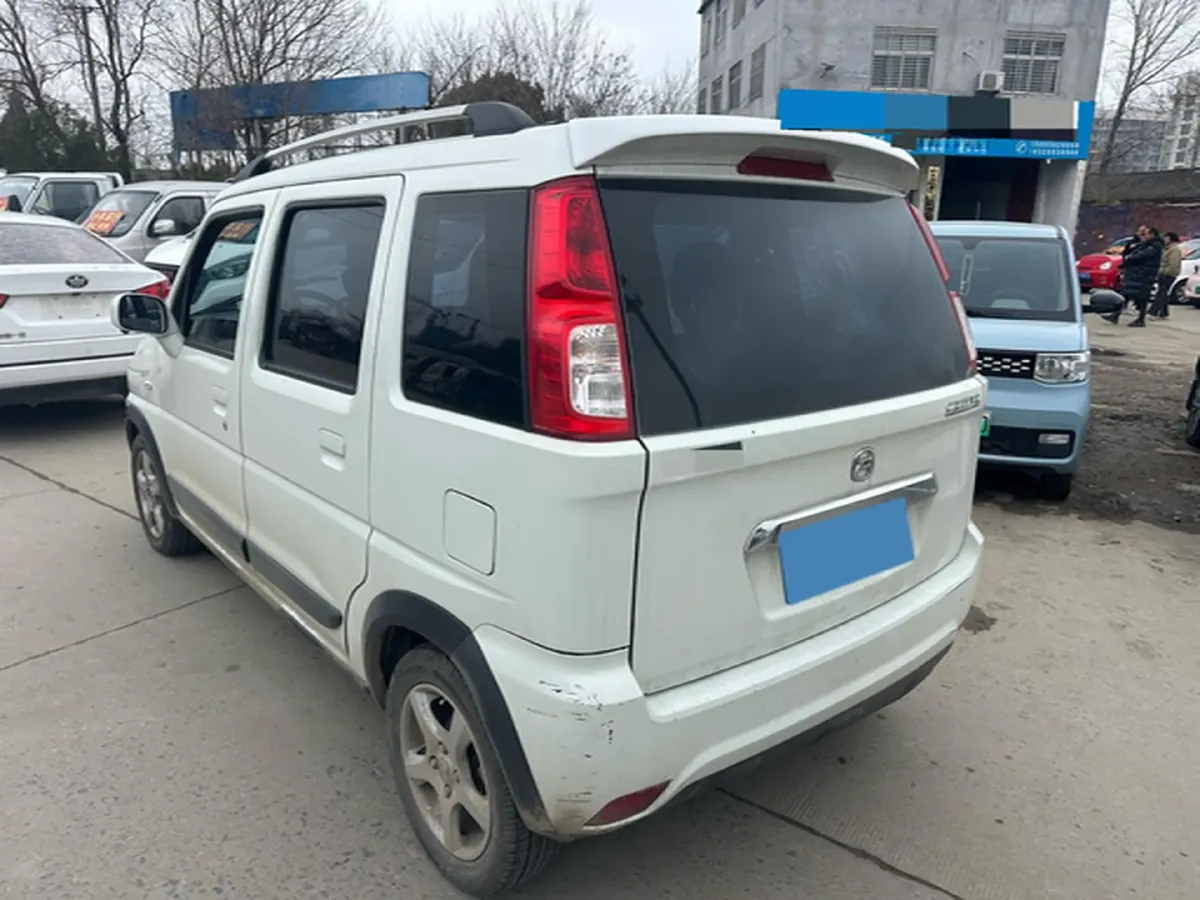 2023 BAIC ChangHe Wagon R X5 1.4L 97HP L4 5MT,autocango,china used car exporter,china ev exporter,chinese used car exporter,chinese used ev exporter