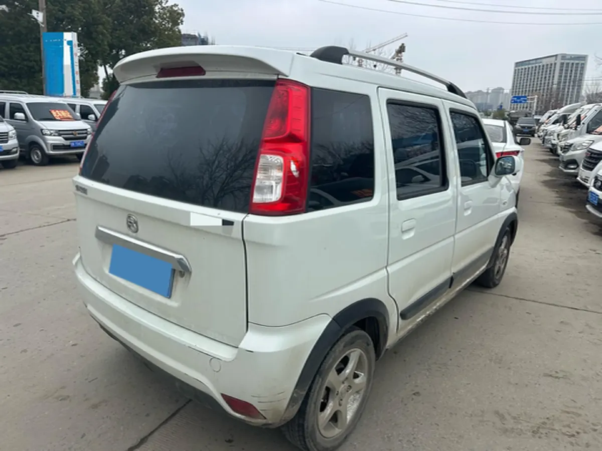2023 BAIC ChangHe Wagon R X5 1.4L 97HP L4 5MT,autocango,china used car exporter,china ev exporter,chinese used car exporter,chinese used ev exporter