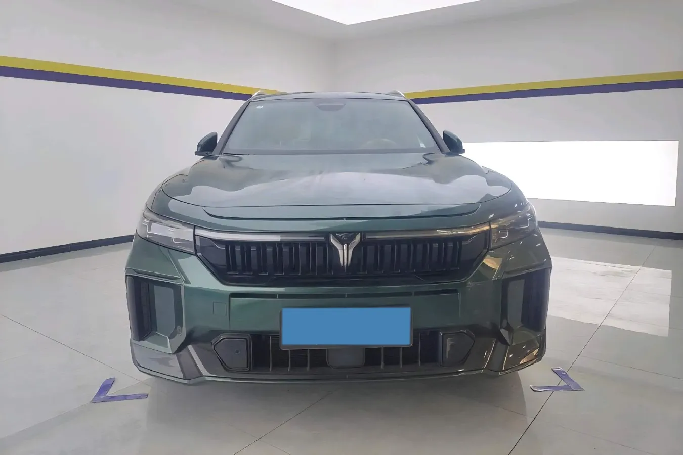 2024 Voyah FREE 1.5T 150HP L4 REEV 39.2KWH,autocango,china used car exporter,china ev exporter,chinese used car exporter,chinese used ev exporter