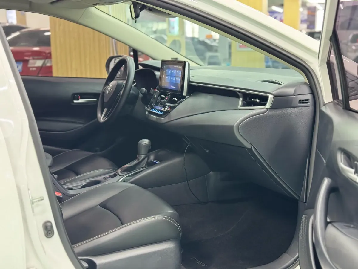 2021 Toyota Corolla 1.2T 116HP L4 CVT,autocango,china used car exporter,china ev exporter,chinese used car exporter,chinese used ev exporter