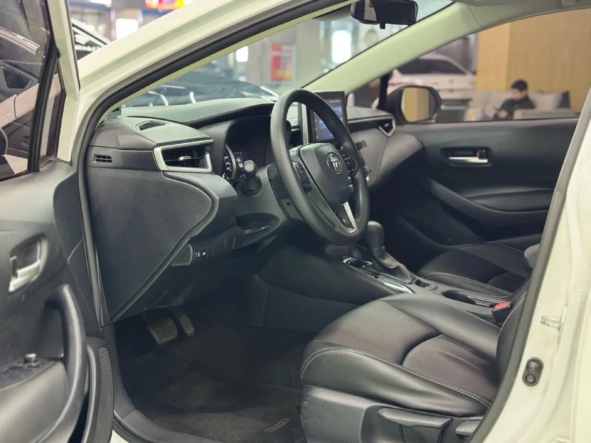 2021 Toyota Corolla 1.2T 116HP L4 CVT,autocango,china used car exporter,china ev exporter,chinese used car exporter,chinese used ev exporter