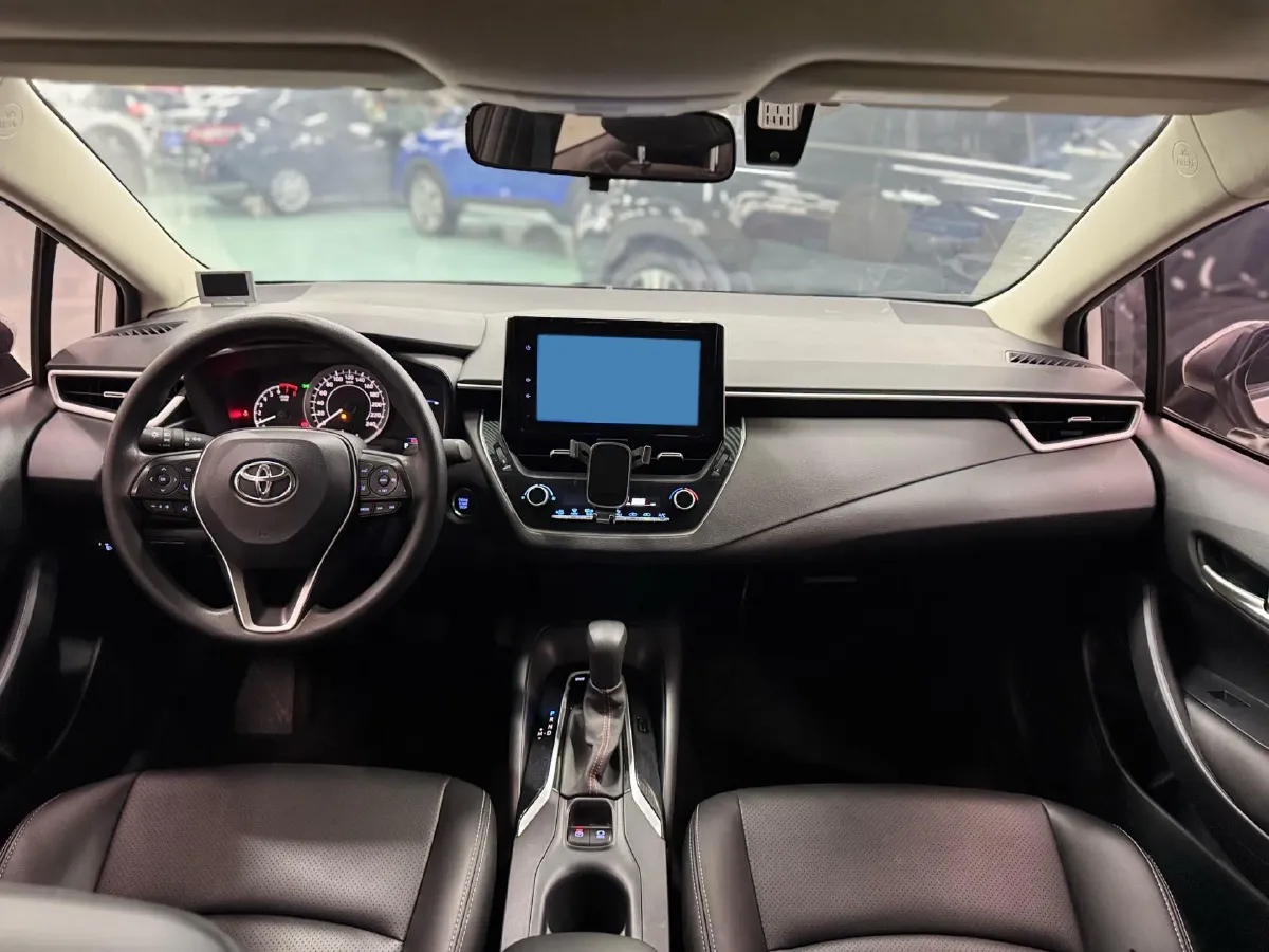 2021 Toyota Corolla 1.2T 116HP L4 CVT,autocango,china used car exporter,china ev exporter,chinese used car exporter,chinese used ev exporter