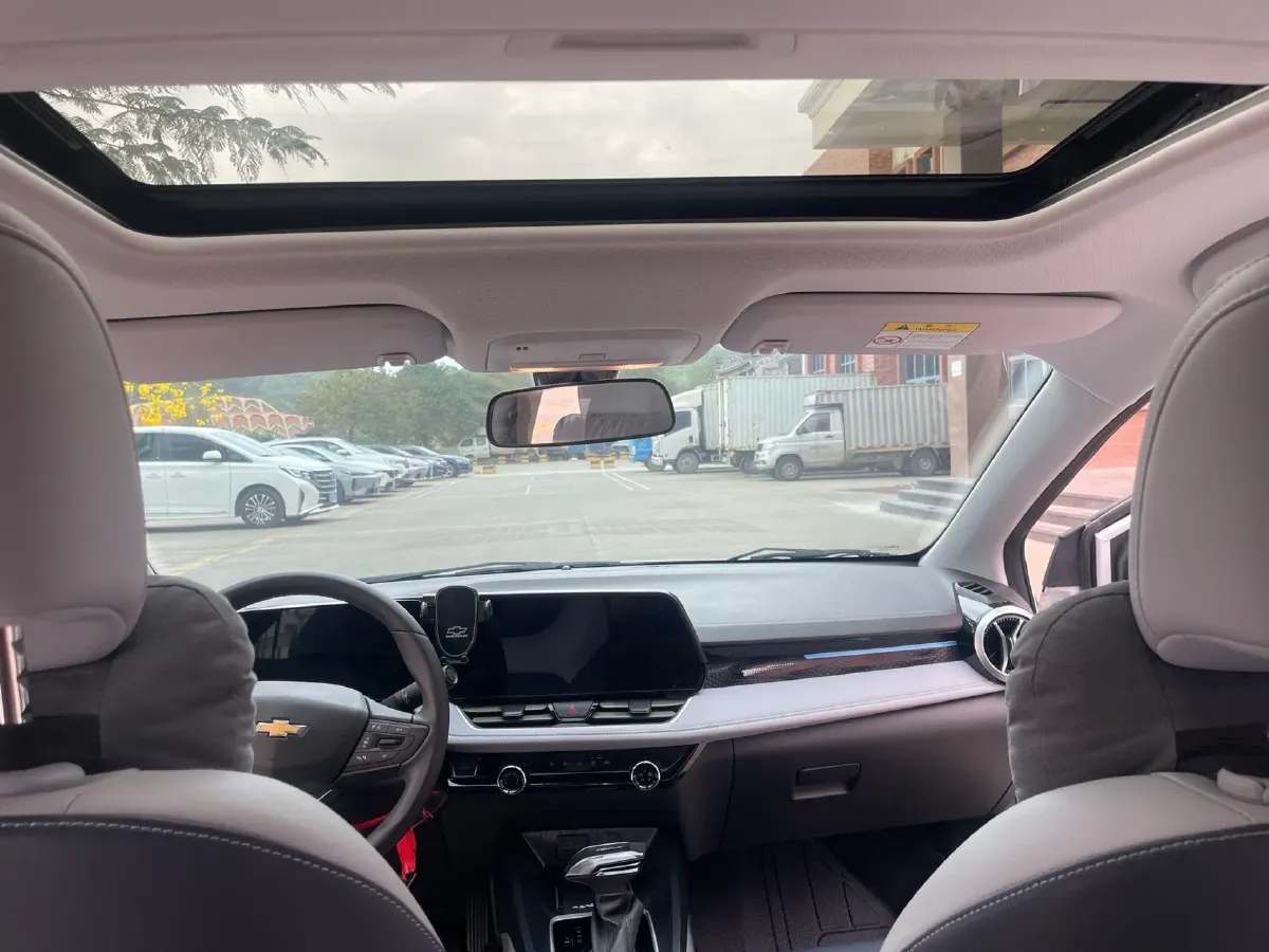 2024 Chevrolet Monza 1.5L 113HP L4 6DCT,autocango,china used car exporter,china ev exporter,chinese used car exporter,chinese used ev exporter