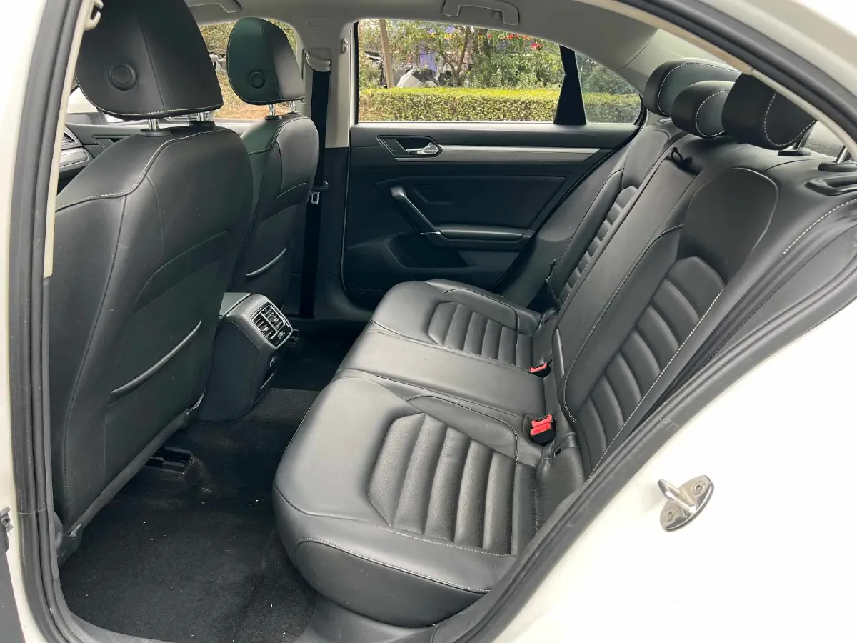 2019 Volkswagen Passat 1.4T 150HP L4 7DCT,autocango,china used car exporter,china ev exporter,chinese used car exporter,chinese used ev exporter