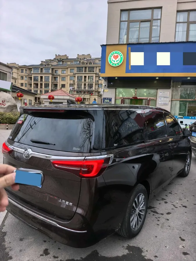 2021 Buick GL8 2.0T 237HP L4 9AT,autocango,china used car exporter,china ev exporter,chinese used car exporter,chinese used ev exporter