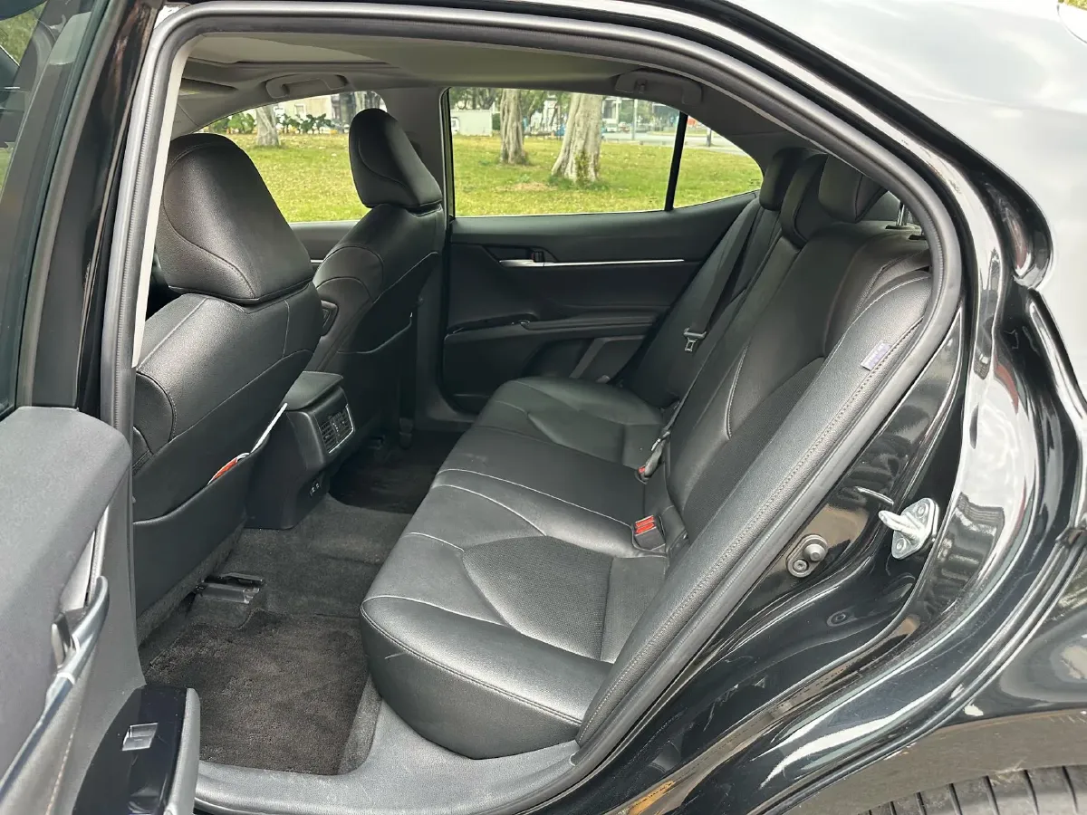 2021 Toyota Camry 2.0L 178HP L4 CVT,autocango,china used car exporter,china ev exporter,chinese used car exporter,chinese used ev exporter