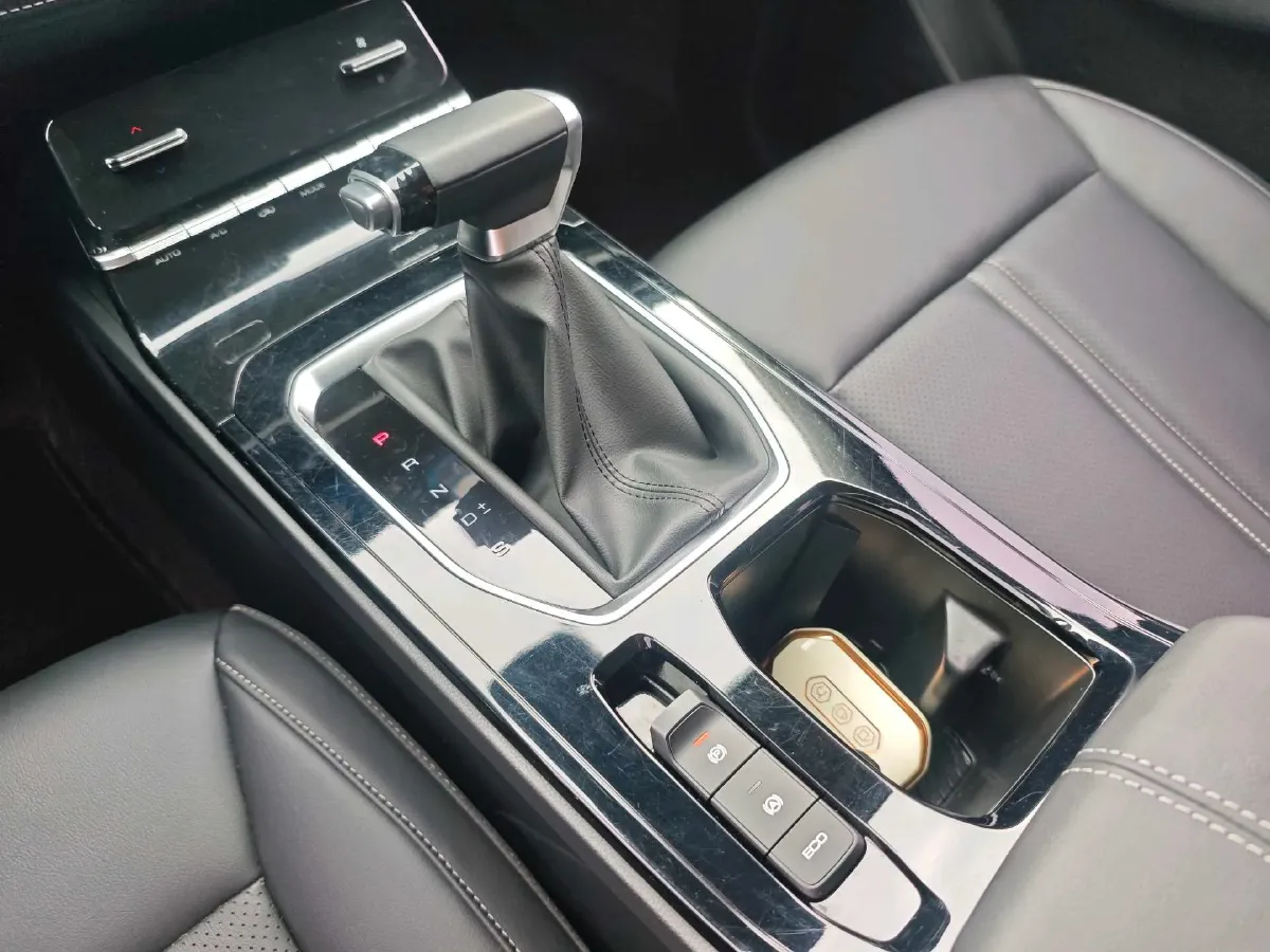 2023 WuLing KaiJie 1.5T 177HP L4 CVT,autocango,china used car exporter,china ev exporter,chinese used car exporter,chinese used ev exporter