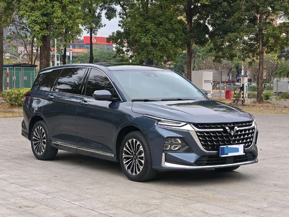 2023 WuLing KaiJie 1.5T 177HP L4 CVT,autocango,china used car exporter,china ev exporter,chinese used car exporter,chinese used ev exporter