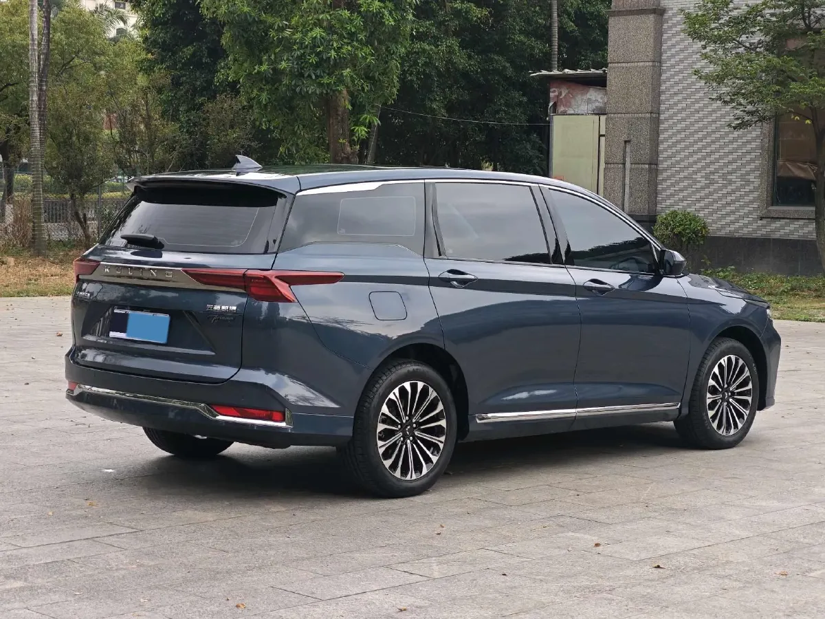 2023 WuLing KaiJie 1.5T 177HP L4 CVT,autocango,china used car exporter,china ev exporter,chinese used car exporter,chinese used ev exporter