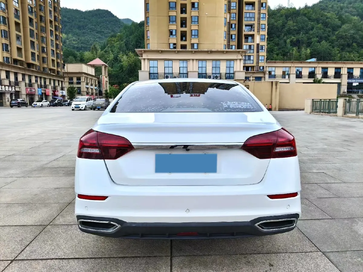 2020 Geely Emgrand 1.5L 109HP L4 CVT,autocango,china used car exporter,china ev exporter,chinese used car exporter,chinese used ev exporter