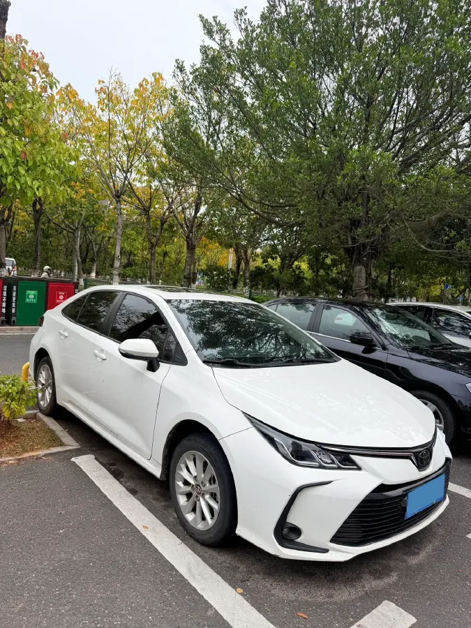 2021 Toyota Corolla 1.2T 116HP L4 CVT,autocango,china used car exporter,china ev exporter,chinese used car exporter,chinese used ev exporter