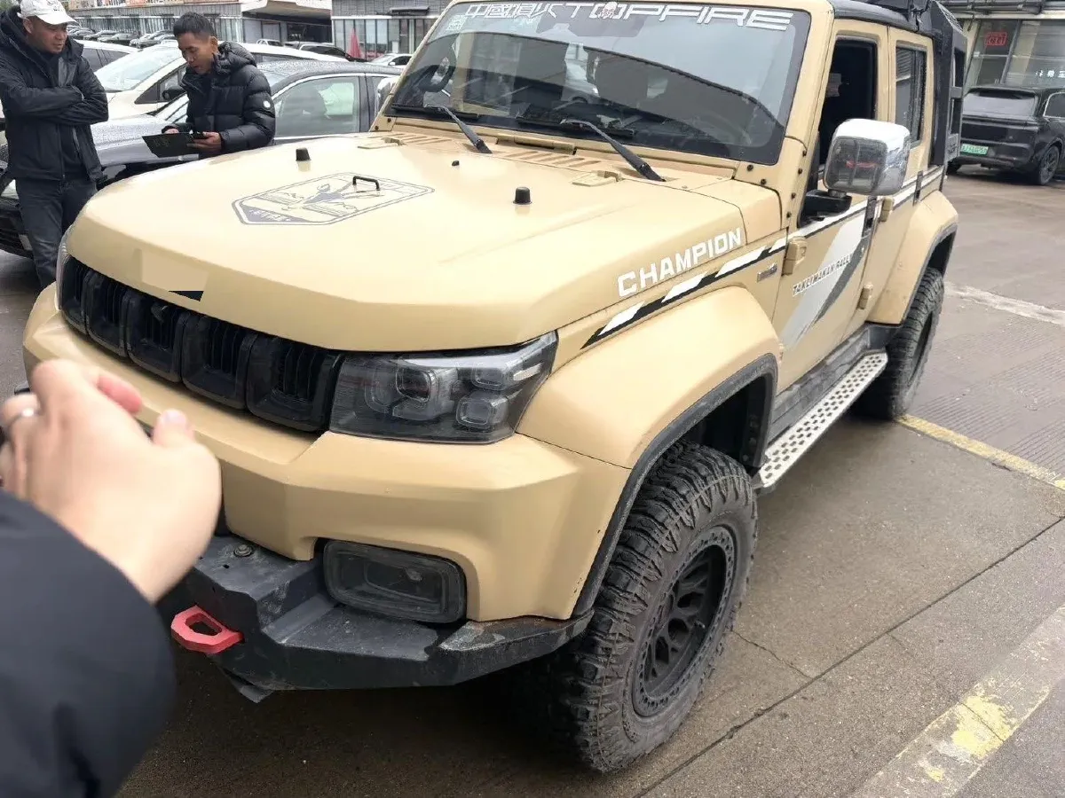 2021 Beijing BJ40 2.0T 224HP L4 8AT,autocango,china used car exporter,china ev exporter,chinese used car exporter,chinese used ev exporter