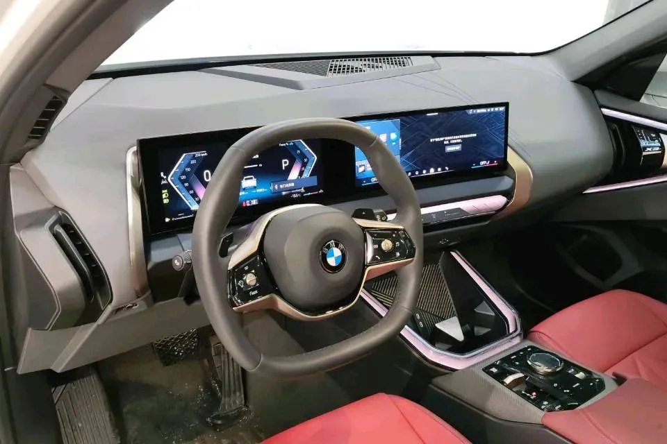 2025 BMW X3 2.0T 190HP L4 8AT,autocango,china used car exporter,china ev exporter,chinese used car exporter,chinese used ev exporter