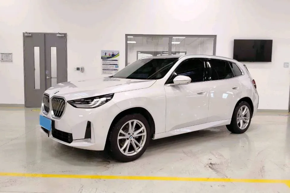 2025 BMW X3 2.0T 190HP L4 8AT,autocango,china used car exporter,china ev exporter,chinese used car exporter,chinese used ev exporter