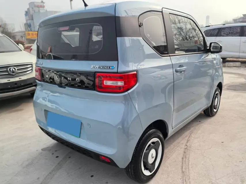 2021 WuLing HongGuang MINI EV BEV 13.9KWH,autocango,china used car exporter,china ev exporter,chinese used car exporter,chinese used ev exporter