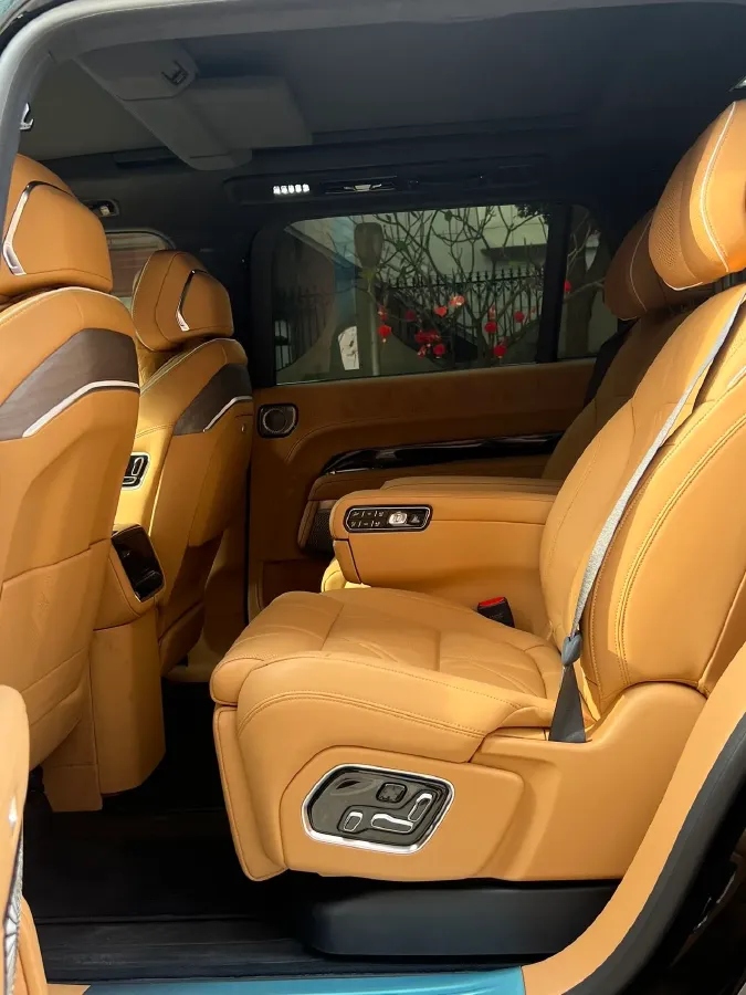 2025 Zeekr 9X 2.0T 279HP L4 1DHT PHEV,autocango,china used car exporter,china ev exporter,chinese used car exporter,chinese used ev exporter