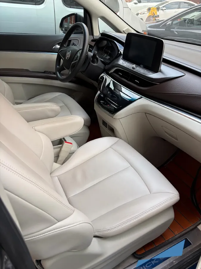 2021 Buick GL8 2.0T 237HP L4 9AT,autocango,china used car exporter,china ev exporter,chinese used car exporter,chinese used ev exporter