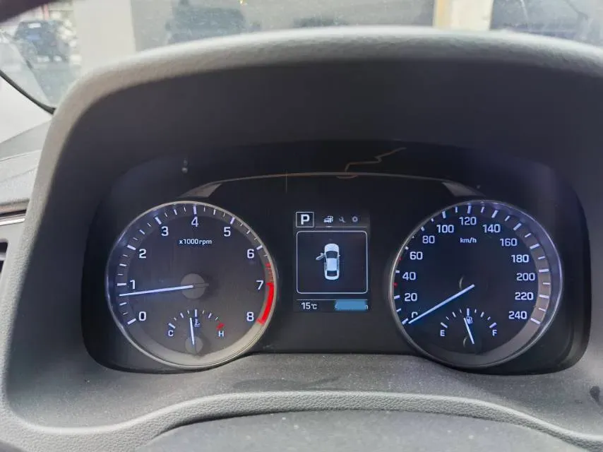 2016 Hyundai Elantra 1.6L 130HP L4 6AT,autocango,china used car exporter,china ev exporter,chinese used car exporter,chinese used ev exporter