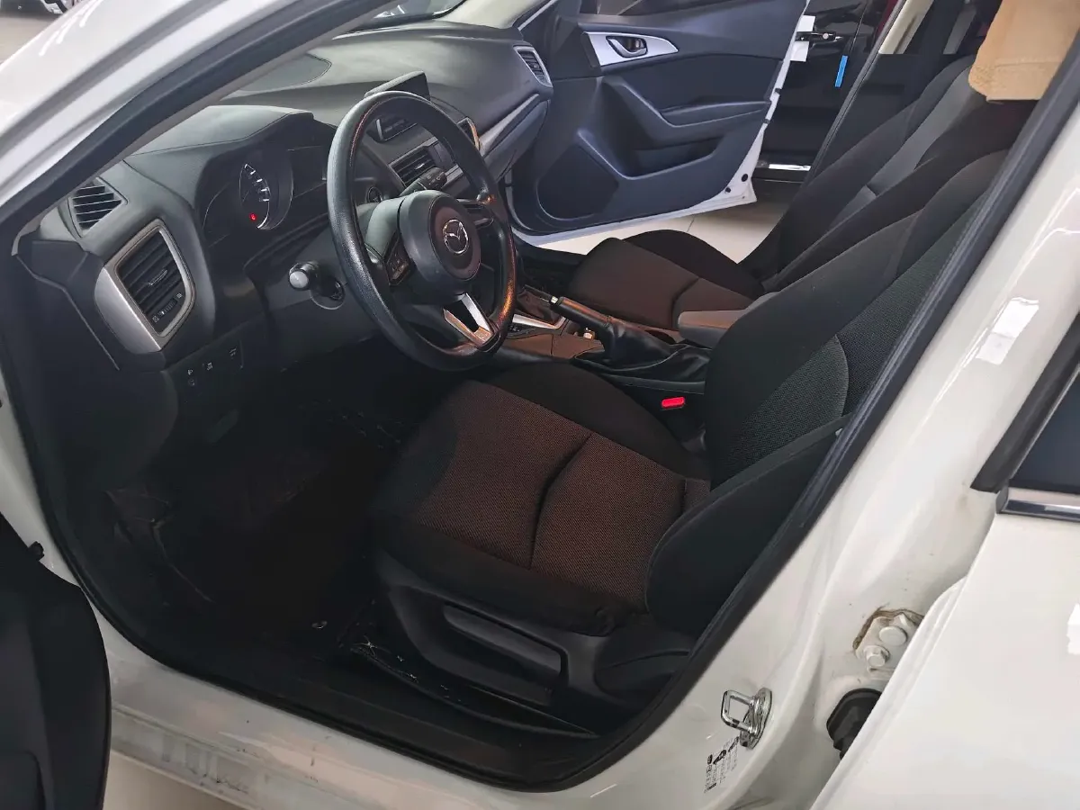 2017 Mazda 3 Axela 1.5L 117HP L4 6AT,autocango,china used car exporter,china ev exporter,chinese used car exporter,chinese used ev exporter