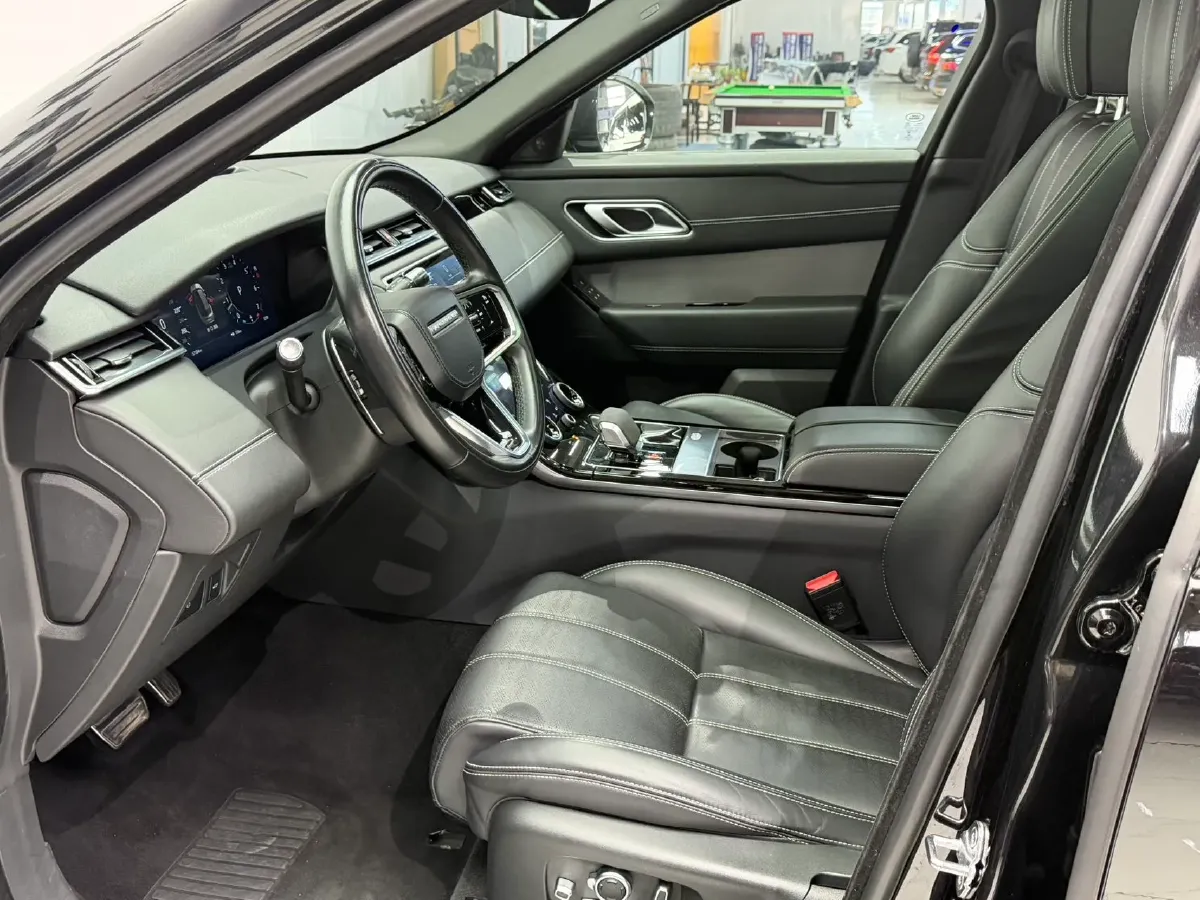 2022 Land Rover Range Rover Velar 2.0T 250HP L4 8AT,autocango,china used car exporter,china ev exporter,chinese used car exporter,chinese used ev exporter