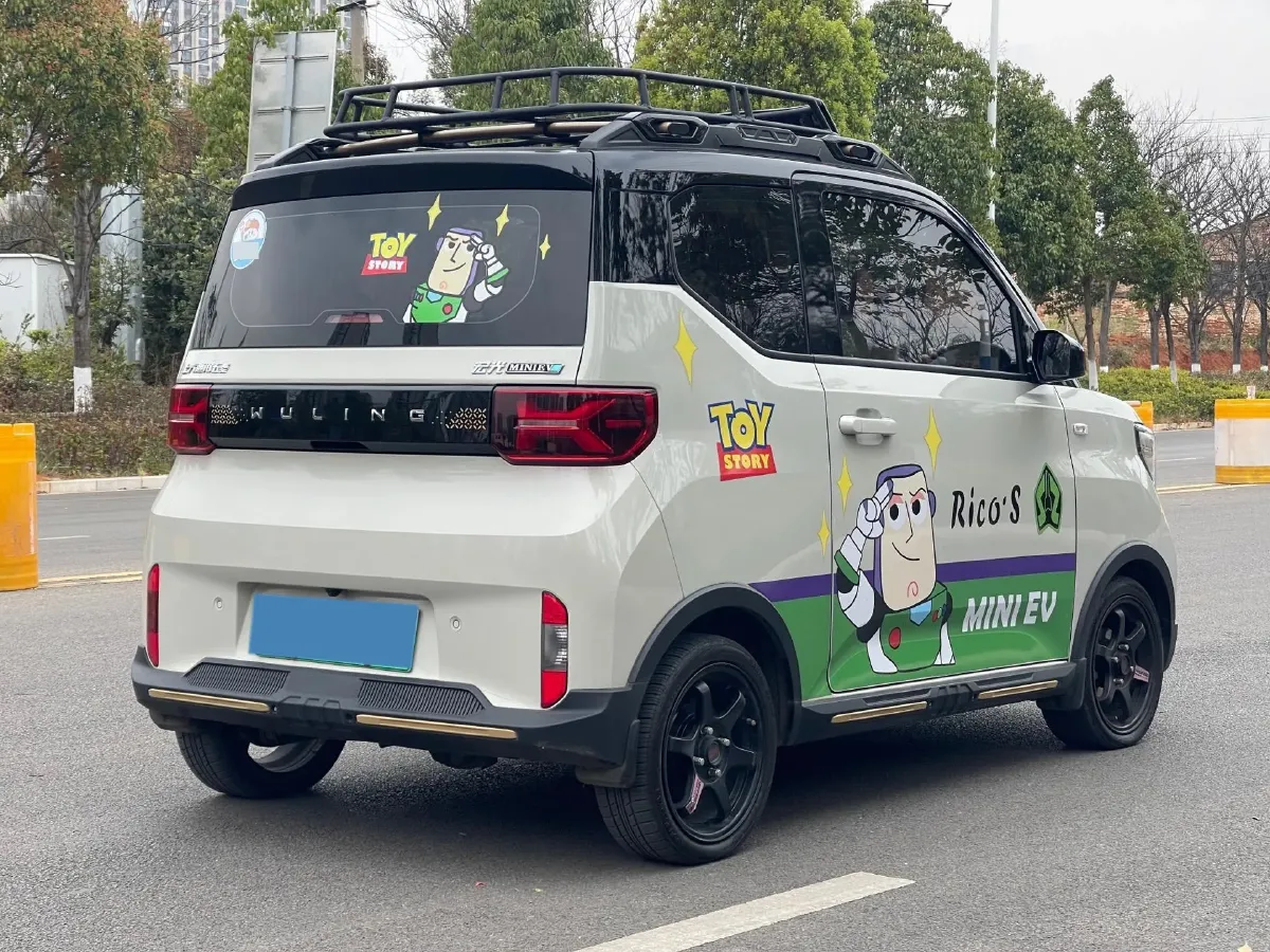 2022 WuLing HongGuang MINI EV BEV 26.5KWH,autocango,china used car exporter,china ev exporter,chinese used car exporter,chinese used ev exporter