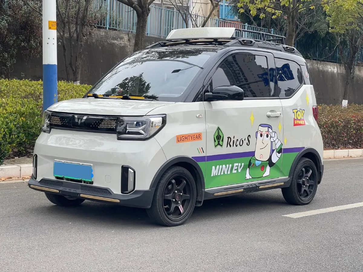 2022 WuLing HongGuang MINI EV BEV 26.5KWH,autocango,china used car exporter,china ev exporter,chinese used car exporter,chinese used ev exporter
