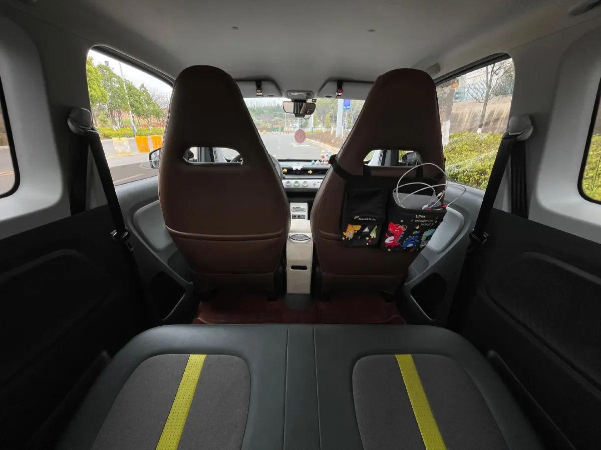 2022 WuLing HongGuang MINI EV BEV 26.5KWH,autocango,china used car exporter,china ev exporter,chinese used car exporter,chinese used ev exporter