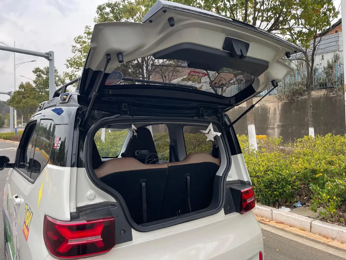 2022 WuLing HongGuang MINI EV BEV 26.5KWH,autocango,china used car exporter,china ev exporter,chinese used car exporter,chinese used ev exporter