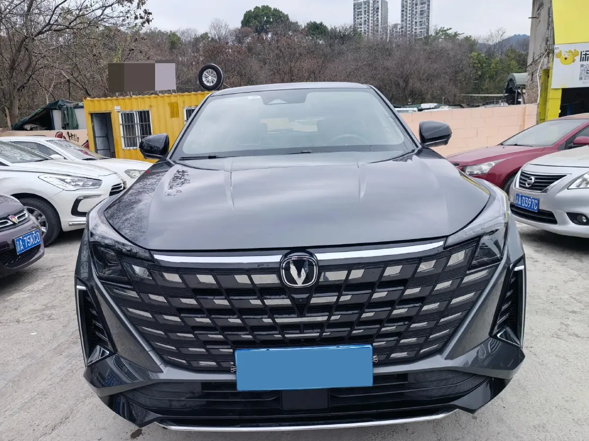 2025 ChangAn UNI-Z 1.5T 188HP L4 7DCT,autocango,china used car exporter,china ev exporter,chinese used car exporter,chinese used ev exporter