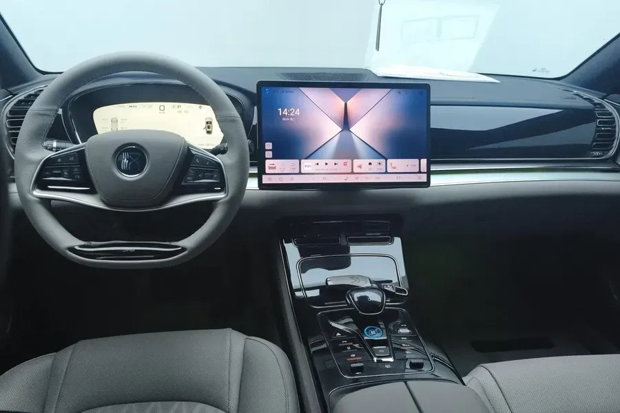 2025 BYD Han 1.5T 156HP L4 E-CVT PHEV,autocango,china used car exporter,china ev exporter,chinese used car exporter,chinese used ev exporter