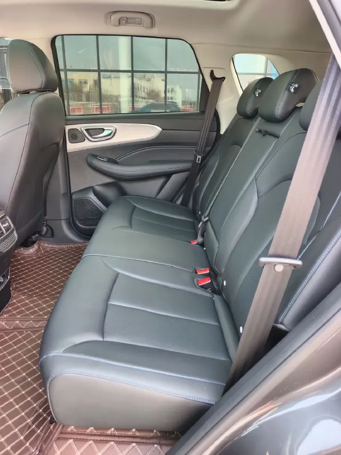 2023 Roewe RX5 1.5T 181HP L4 7DCT,autocango,china used car exporter,china ev exporter,chinese used car exporter,chinese used ev exporter