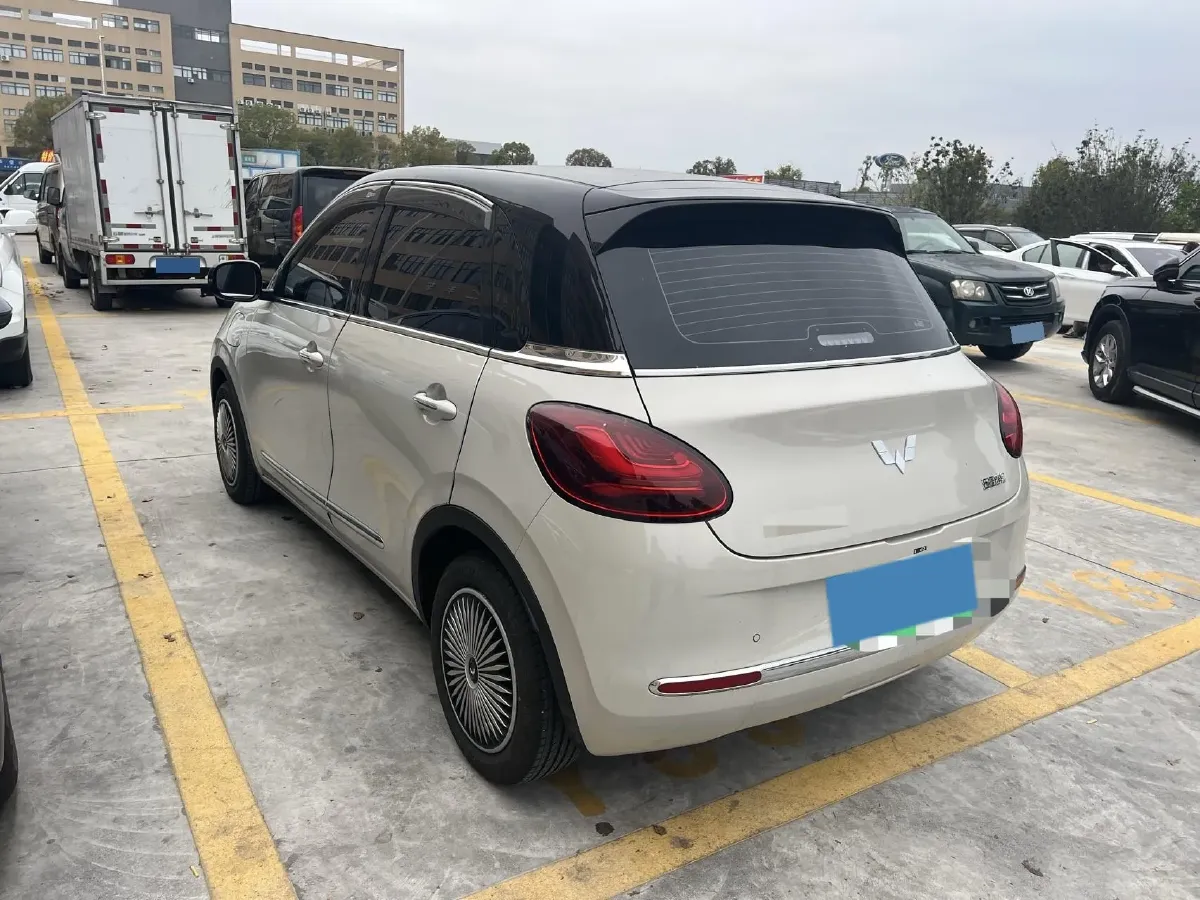 2024 WuLing BinGuo BEV 31.9KWH,autocango,china used car exporter,china ev exporter,chinese used car exporter,chinese used ev exporter