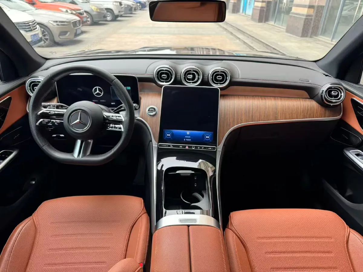 2023 Mercedes-Benz GLC Class 2.0T 258HP L4 9AT,autocango,china used car exporter,china ev exporter,chinese used car exporter,chinese used ev exporter