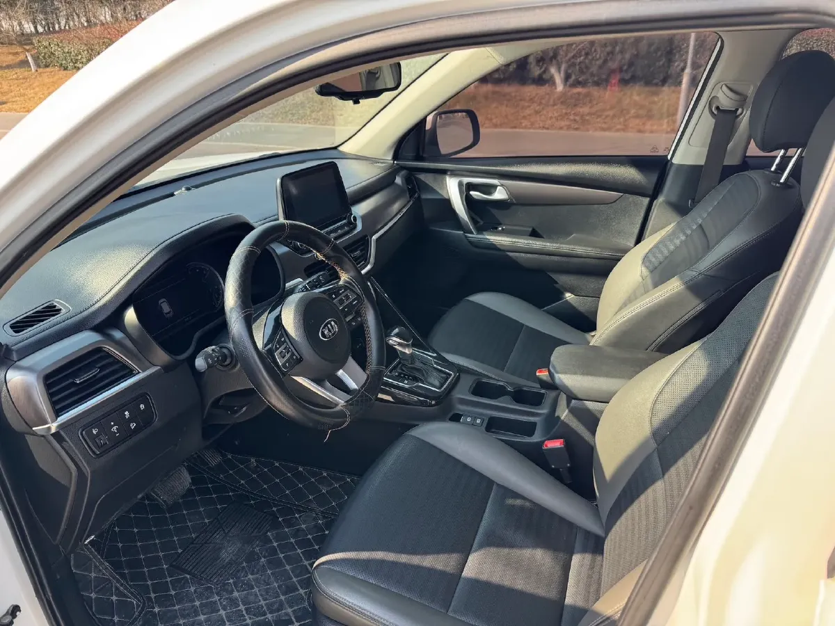 2019 Kia Sportage R 2.0L 160HP L4 6AT,autocango,china used car exporter,china ev exporter,chinese used car exporter,chinese used ev exporter