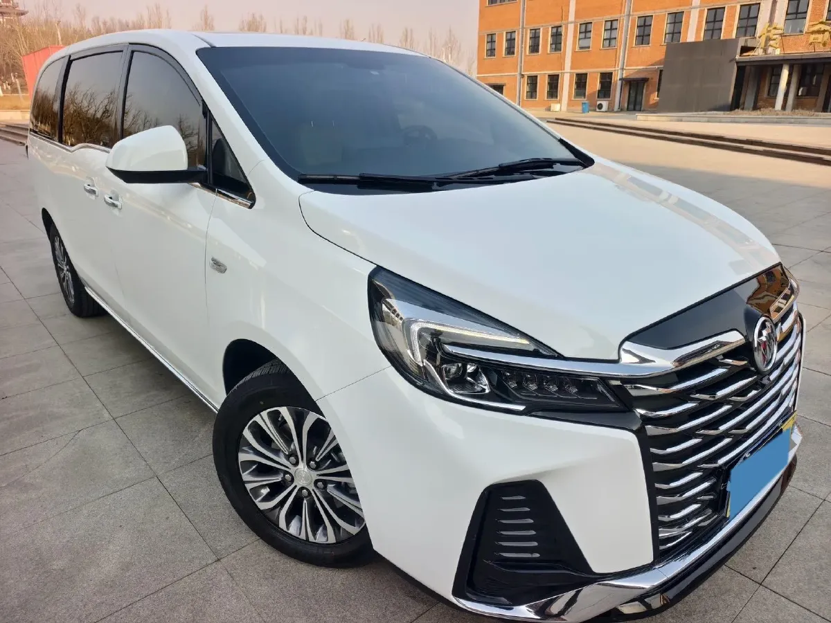 2023 Buick GL8 2.0T 237HP L4 9AT,autocango,china used car exporter,china ev exporter,chinese used car exporter,chinese used ev exporter