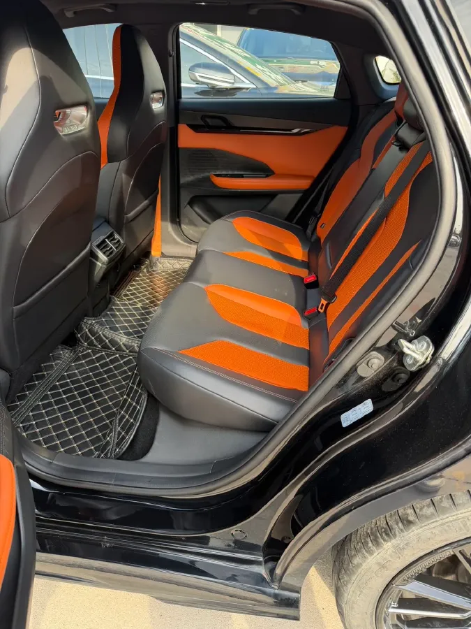 2023 ChangAn UNI-V 1.5T 188HP L4 7DCT,autocango,china used car exporter,china ev exporter,chinese used car exporter,chinese used ev exporter