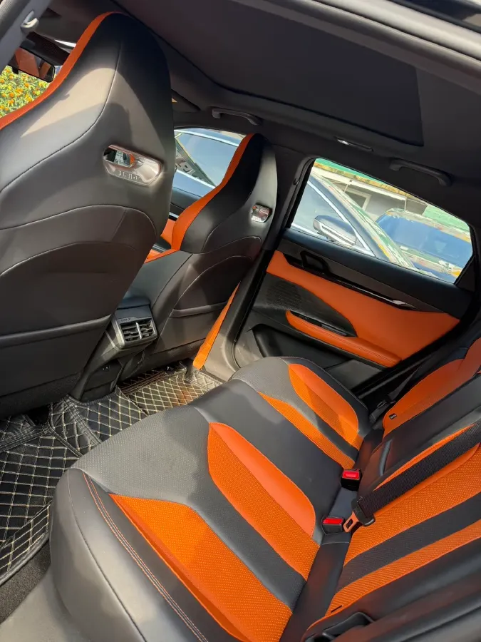 2023 ChangAn UNI-V 1.5T 188HP L4 7DCT,autocango,china used car exporter,china ev exporter,chinese used car exporter,chinese used ev exporter