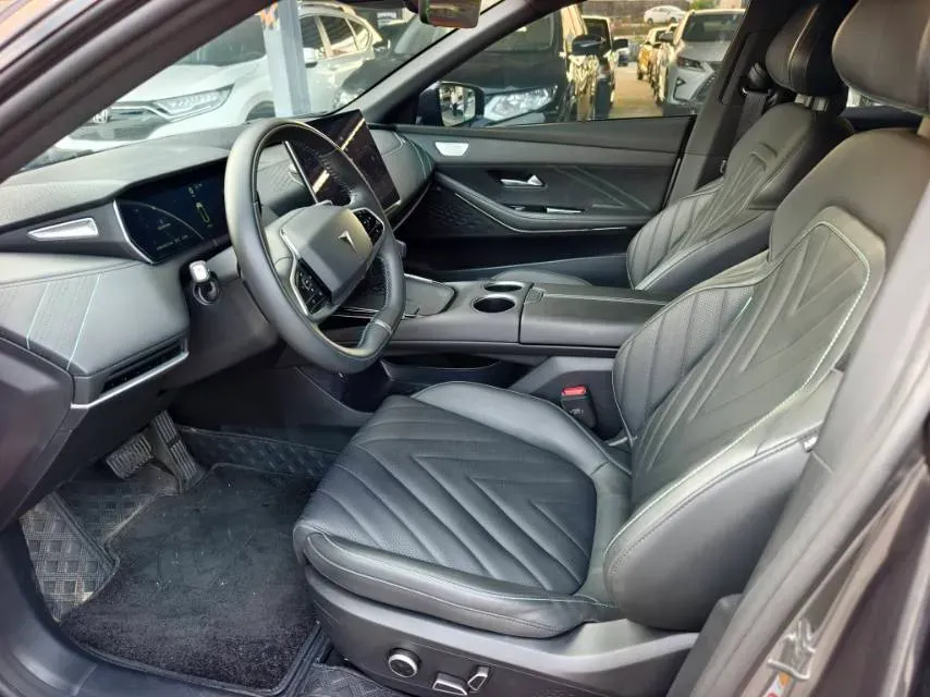 2025 Deepal SL03 BEV 58.1KWH,autocango,china used car exporter,china ev exporter,chinese used car exporter,chinese used ev exporter