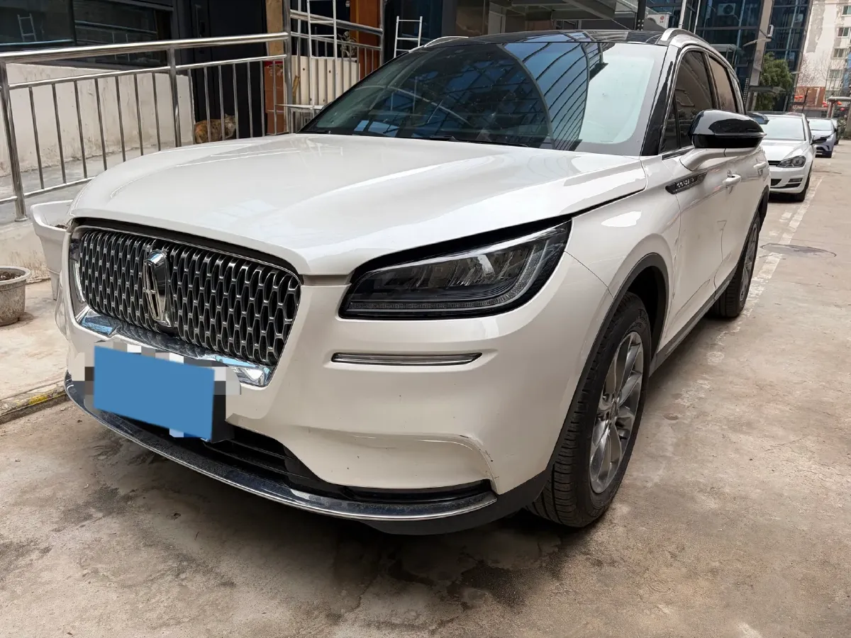 2020 Lincoln Corsair 2.0T 245HP L4 8AT,autocango,china used car exporter,china ev exporter,chinese used car exporter,chinese used ev exporter