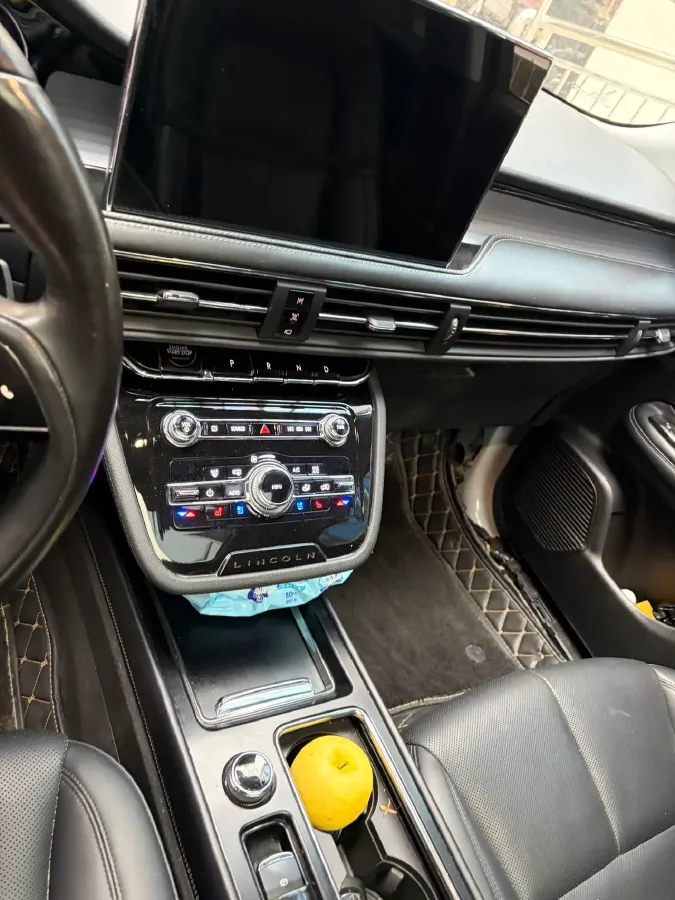 2020 Lincoln Corsair 2.0T 245HP L4 8AT,autocango,china used car exporter,china ev exporter,chinese used car exporter,chinese used ev exporter