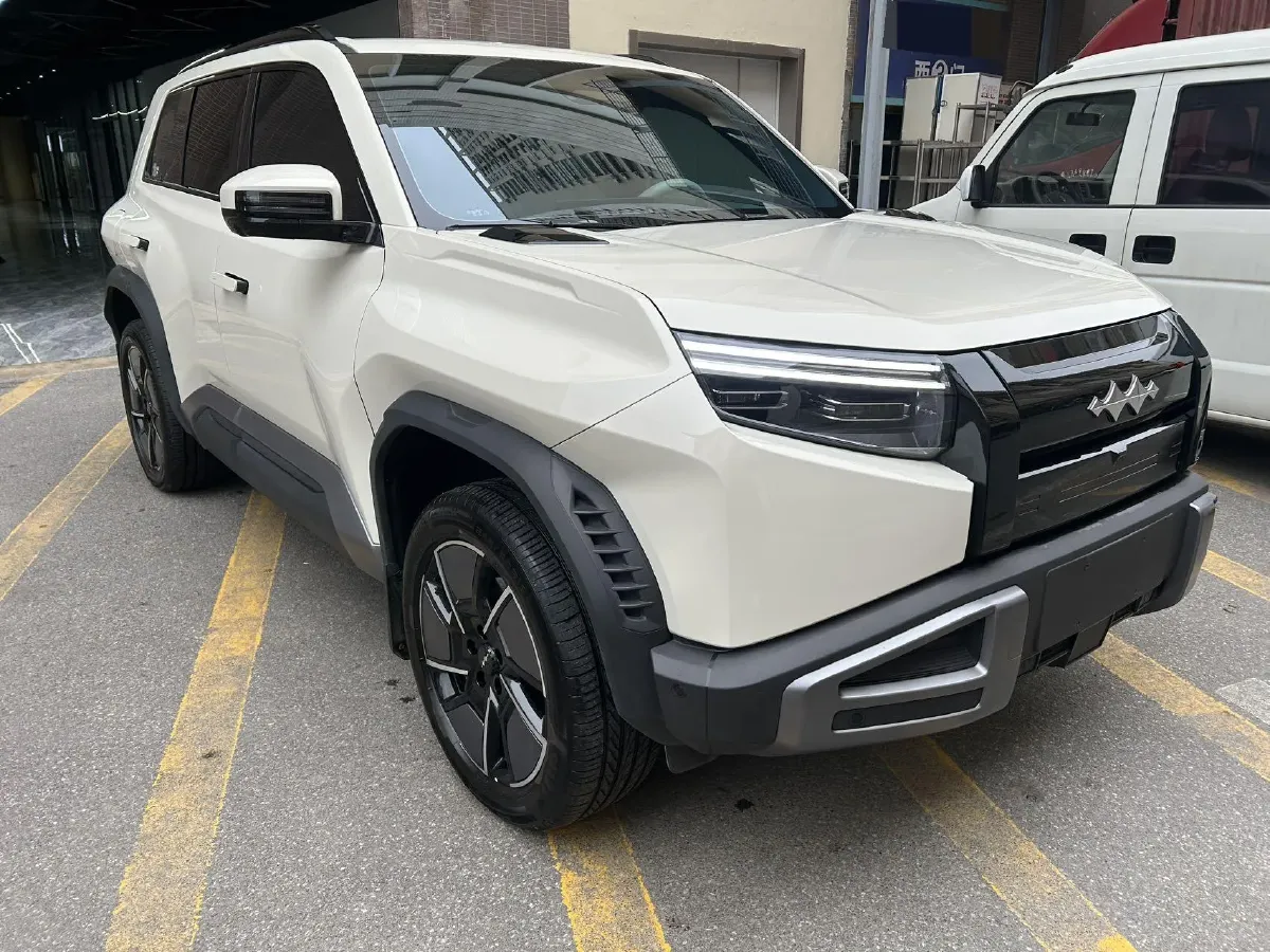 2025 FangChengBao Tai 3 BEV,autocango,china used car exporter,china ev exporter,chinese used car exporter,chinese used ev exporter
