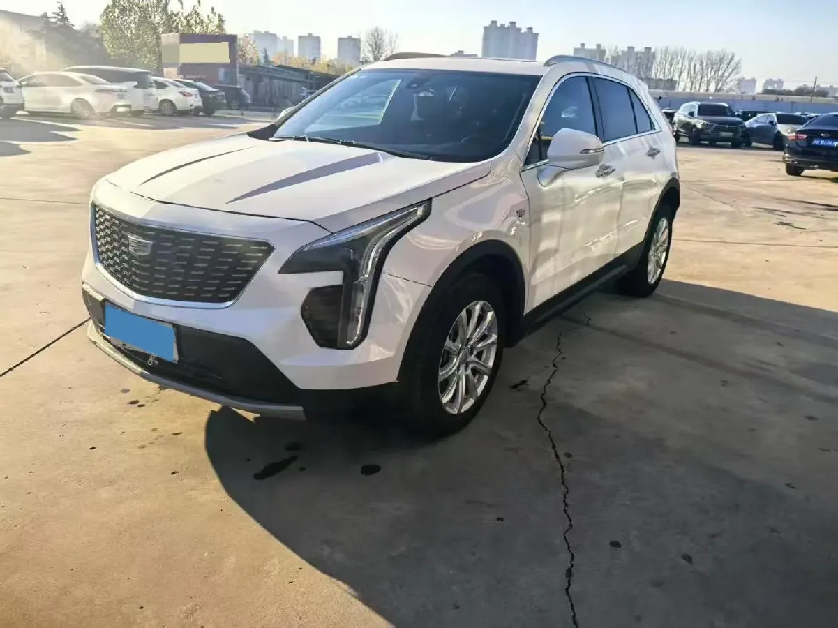 2021 Cadillac XT4 2.0T 237HP L4 9AT,autocango,china used car exporter,china ev exporter,chinese used car exporter,chinese used ev exporter