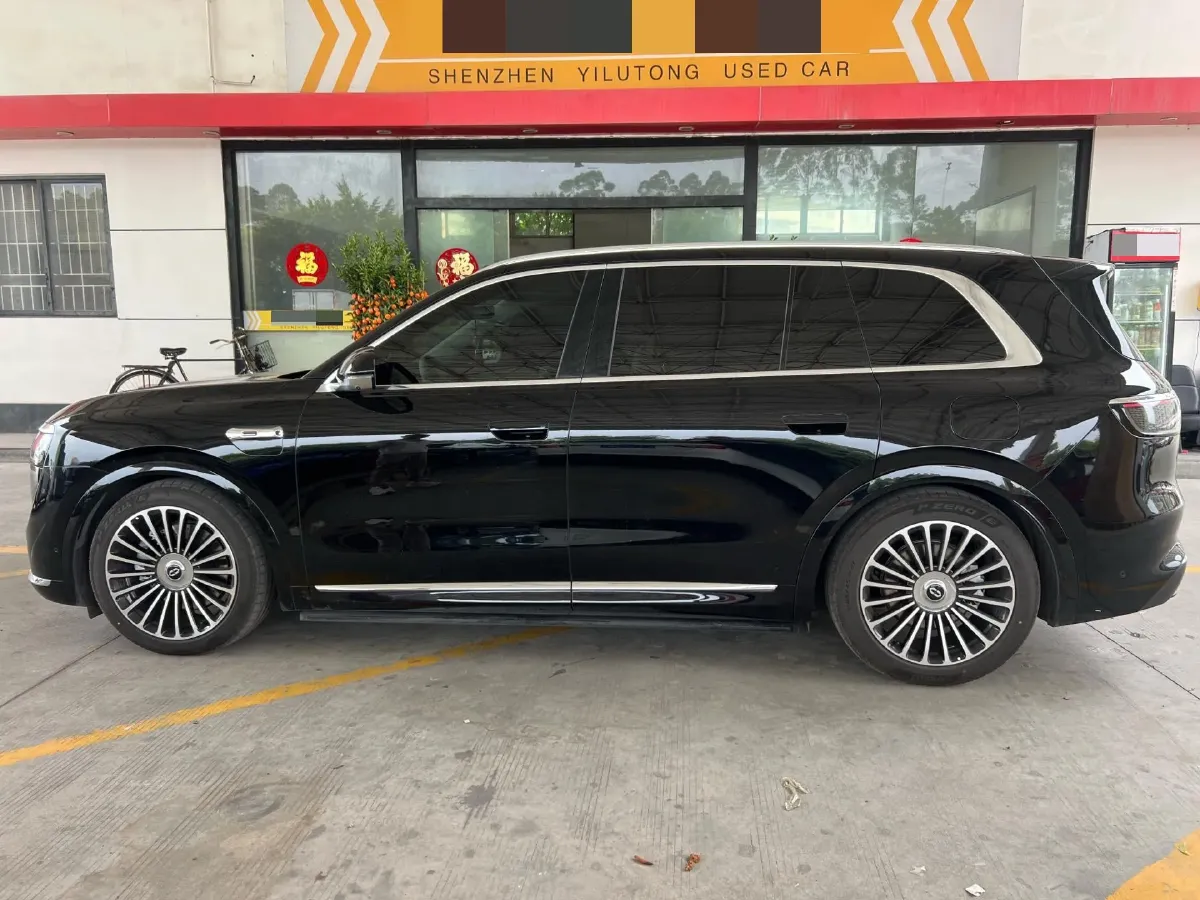 2025 AITO AITO M8 REEV 160HP REEV 53.4KWH,autocango,china used car exporter,china ev exporter,chinese used car exporter,chinese used ev exporter