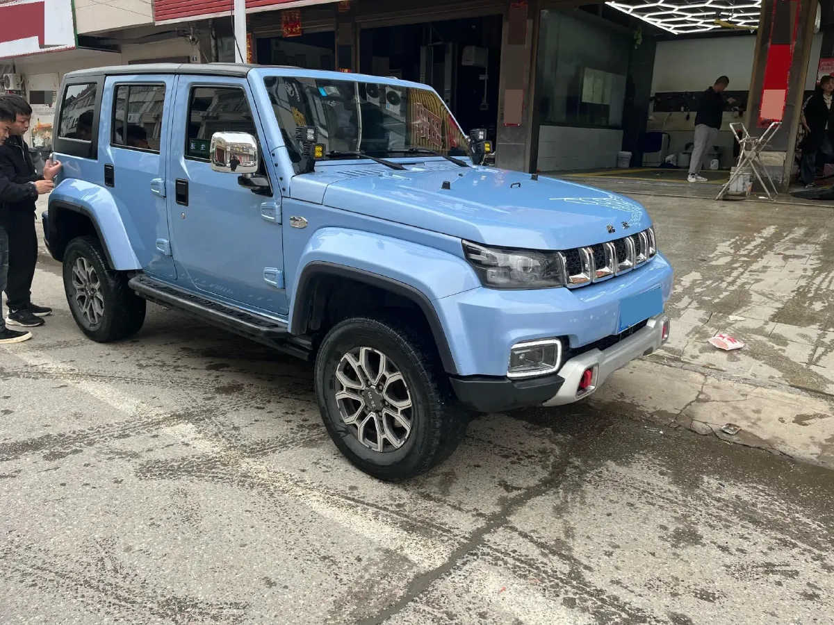 2023 Beijing BJ40 2.0T 224HP L4 8AT,autocango,china used car exporter,china ev exporter,chinese used car exporter,chinese used ev exporter