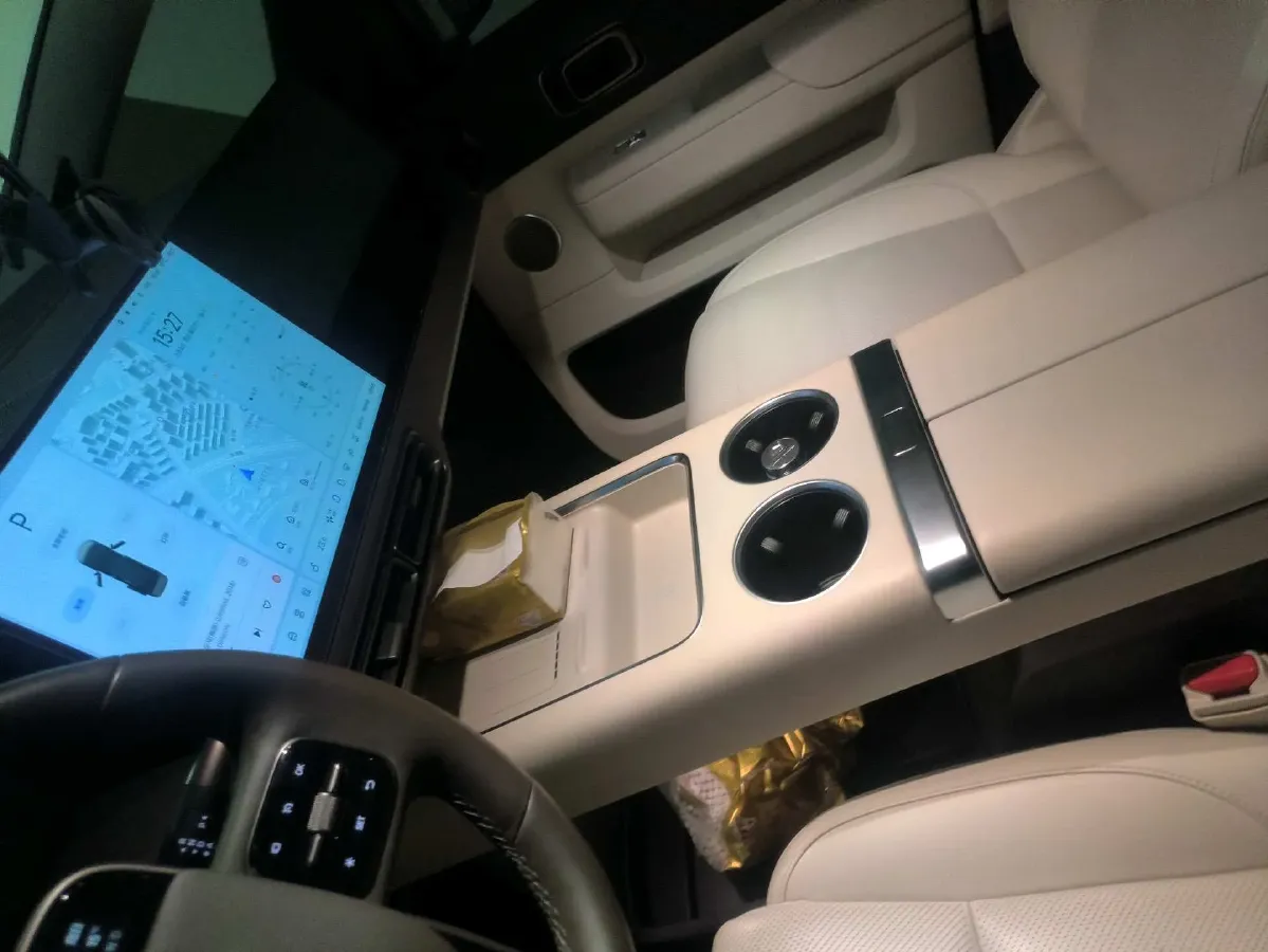 2024 Li MEGA BEV 102.7KWH,autocango,china used car exporter,china ev exporter,chinese used car exporter,chinese used ev exporter